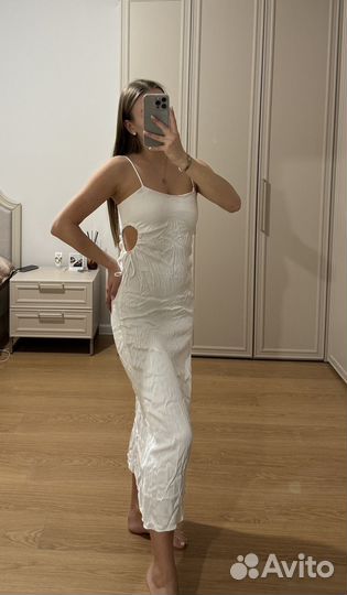 Платье zara белое xs
