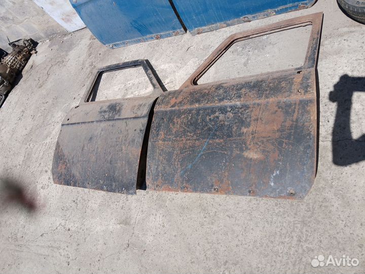 Двери на газ 21