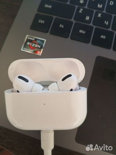 Наушники airpods pro