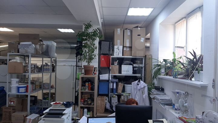 Свободного назначения, 180 м²