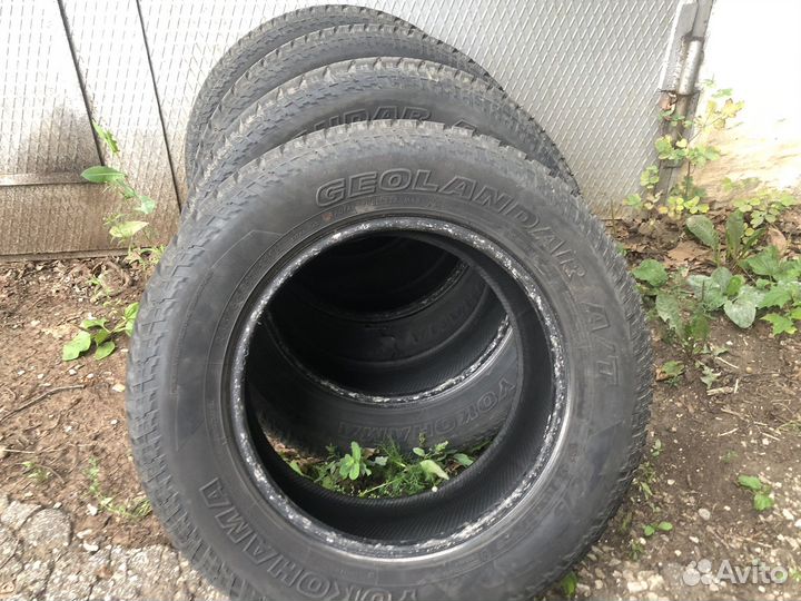 Yokohama Geolandar A/T G015 245/65 R17