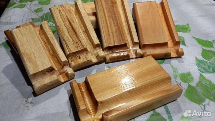 Подставки под телефон