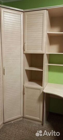 Детский мебельный гарнитур