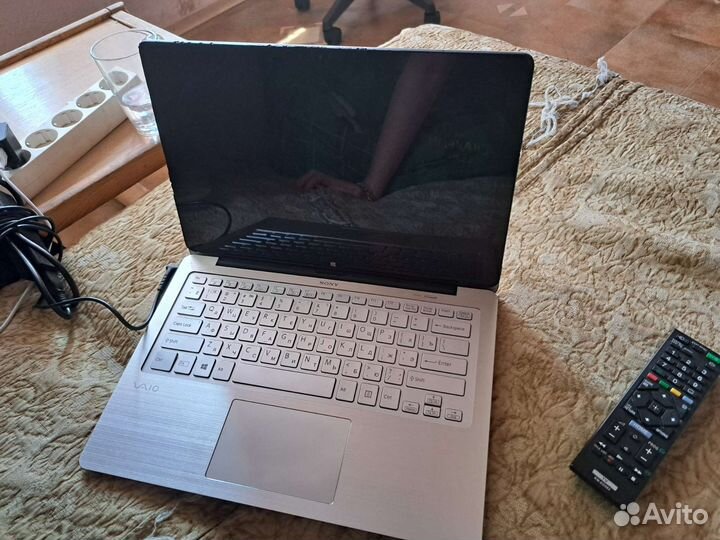 Sony svf13n ноутбук/планшет