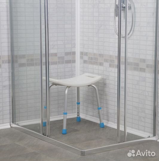 Табурет для ванной