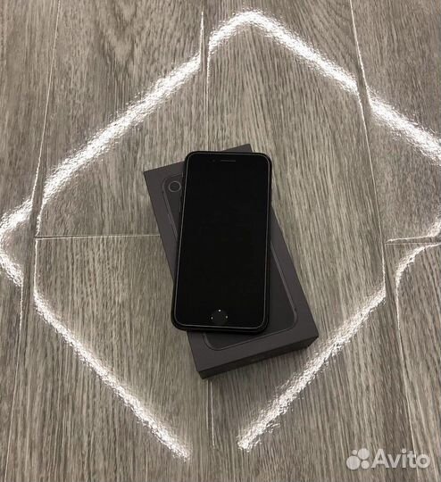 iPhone 8 64GB Space Gray