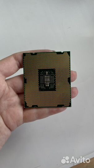 Процессор Intel Core i7-3820