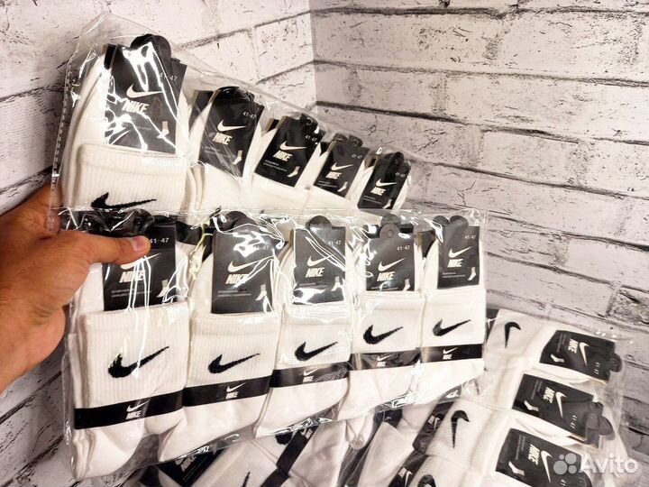 Носки Nike высокие белые