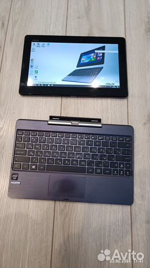 Ноутбук планшет Asus t100