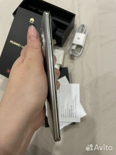 Huawei Mate 50 Pro, 8/256 ГБ