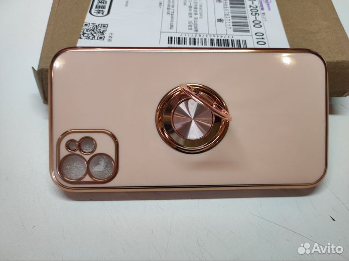 Чехол на iPhone 11