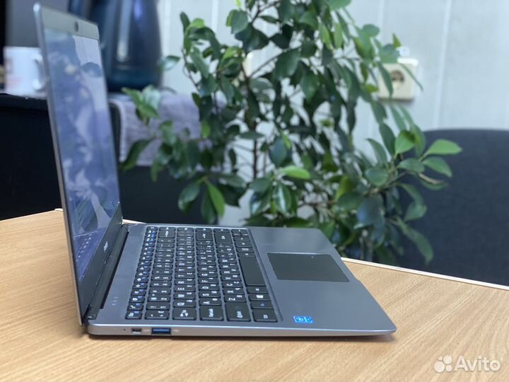 Металлический 13.3 дюймовый ультрабук 2/3/32SSD