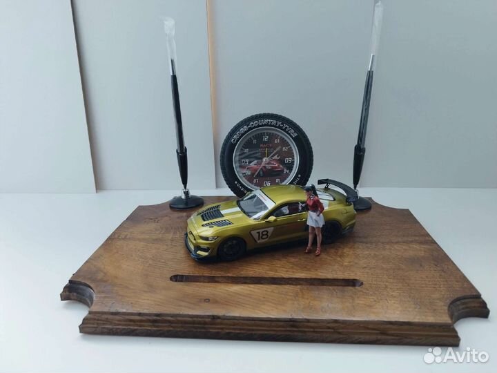 Сувенирная модель автомобиля, столешница, подарок