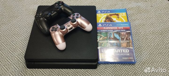 Sony ps4 slim + 2 игры и 2 геймпада