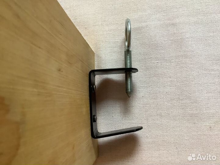 Доска с зажимом для хамона