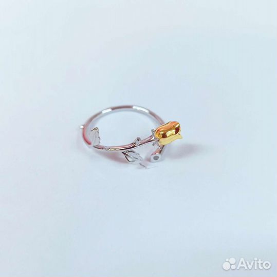 Кольцо женское