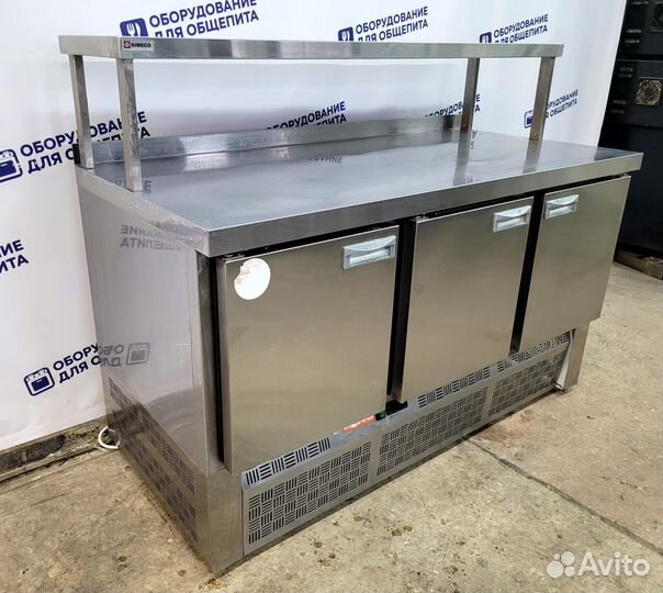 Стол холодильный Hicold GNE111TN с полкой