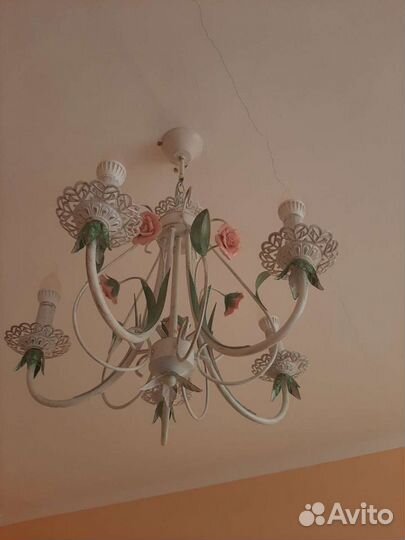Люстра потолочная