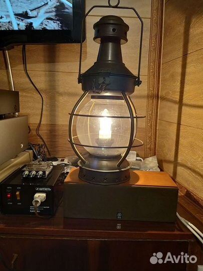 Японская винтажная лампа Hitachi редкая