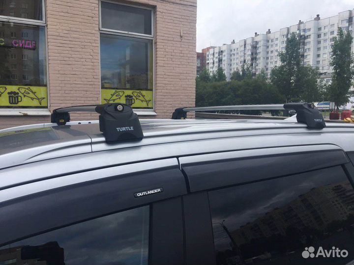 Багажник на крышу Turtle на Mitsubishi Outlander