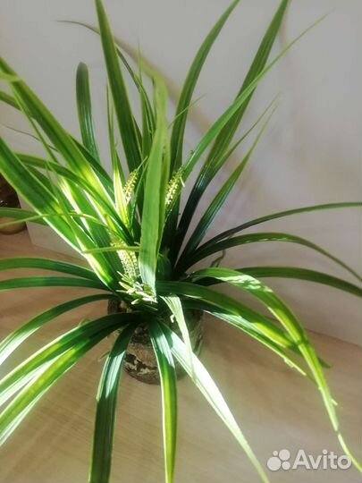 Цветок искусственный