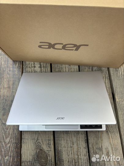 Новый ноутбук Acer 14