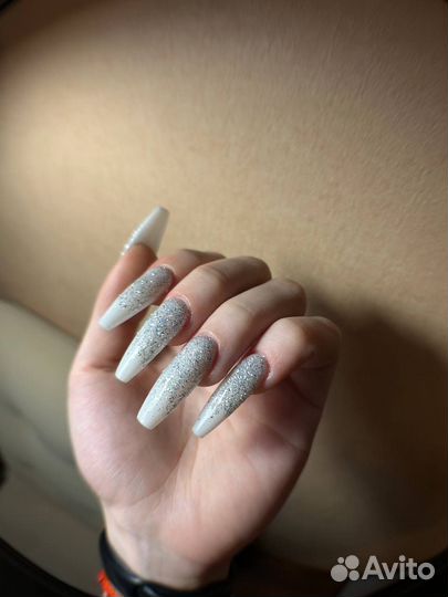 Наращивание ногтей модель