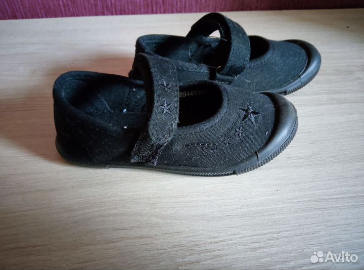 Туфли для девочки новые 14 см