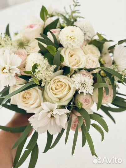 Свадебные букеты, оформление свадебного торжества