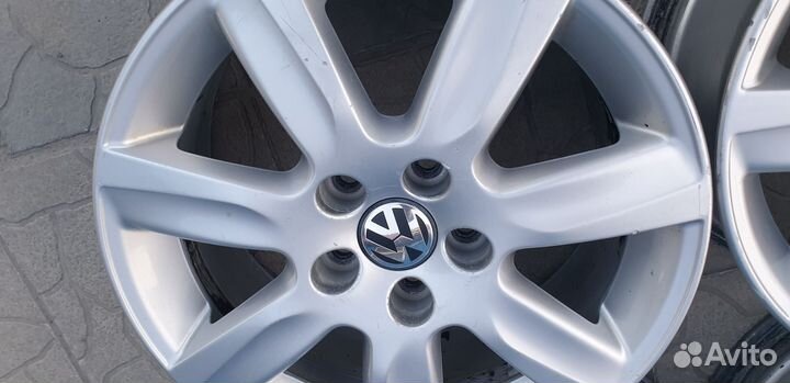Оригинал Volkswagen Polo R15 5x100