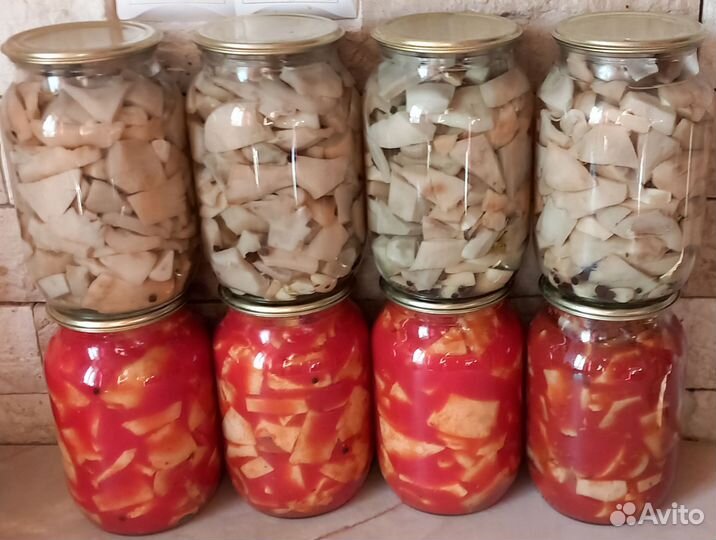 Грибы маринованные