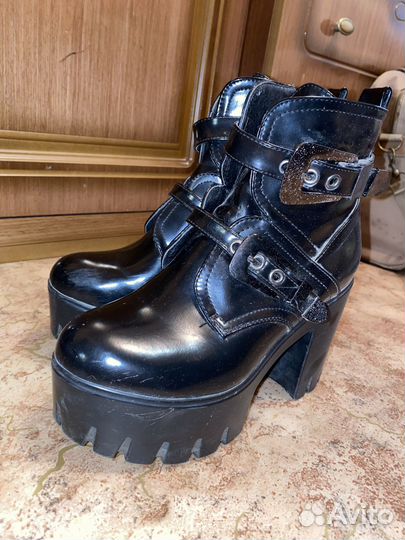 Ботильоны на платформе 37