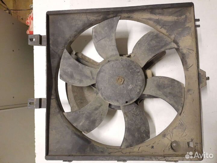 Вентилятор кондиционера Nissan Primera P11