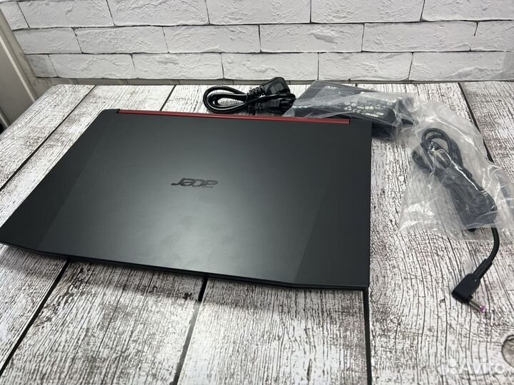 Acer nitro 5 16GB