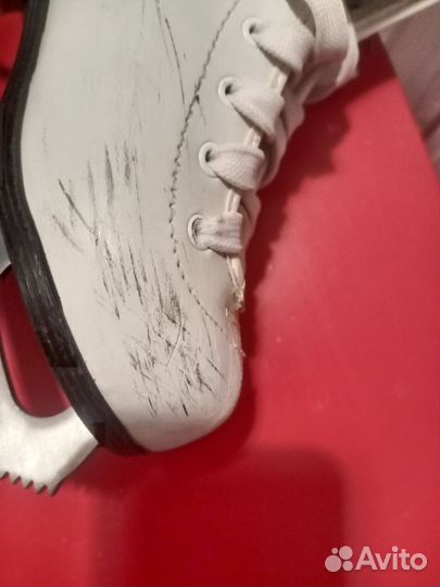 Коньки фигурные 35 размер