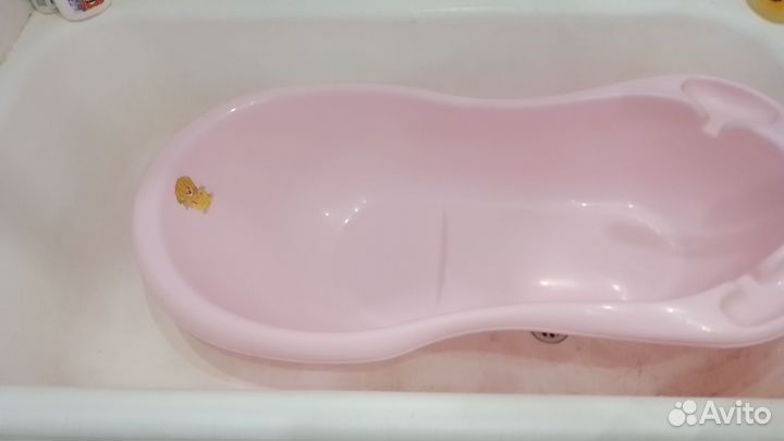 Ванночка для купания новорожденного