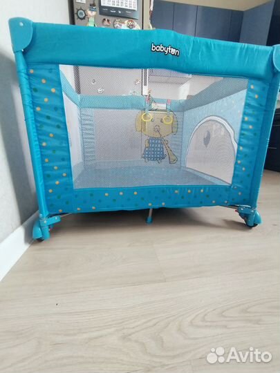 Манеж детский складной