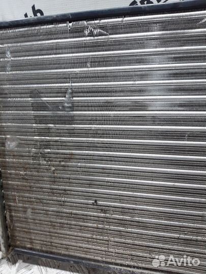 Радиатор охлаждения двигателя Ford Focus 1