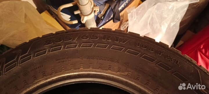 Nokian Tyres Hakkapeliitta 7 SUV 235/65 R17 108T