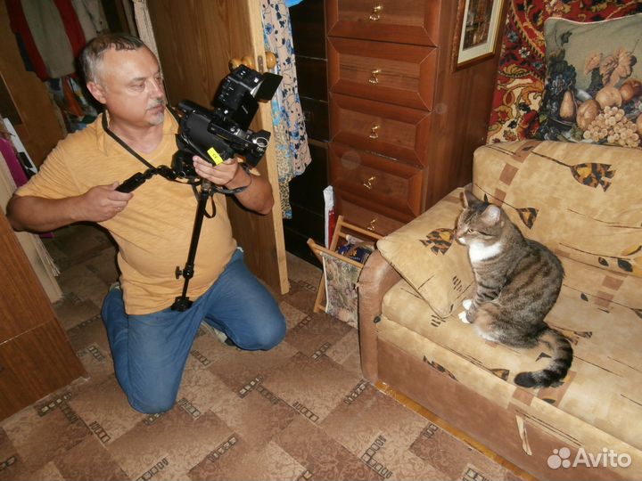 Видеооператор-многостаночник. Фотограф - репортёр