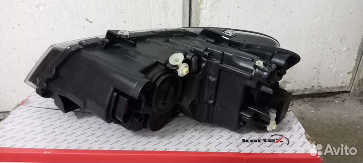 Фара передняя правая на volkswagen polo новая