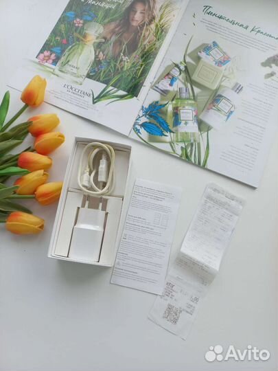 Коробка и аксессуары от xiomi redmi 5