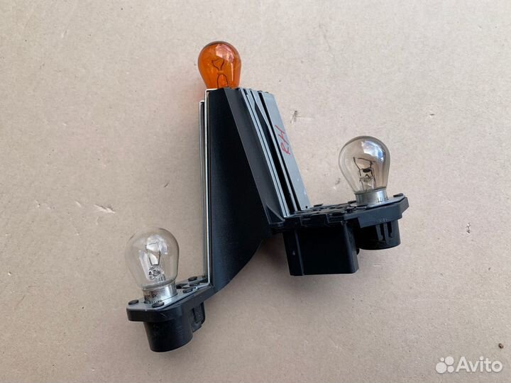 Плата заднего фонаря DS4