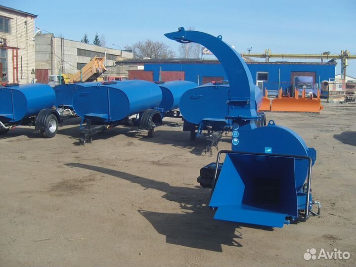 Измельчитель веток дерева с90ивн200г