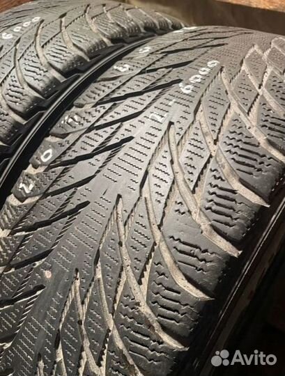 Nokian Tyres Hakkapeliitta R2 205/60 R16