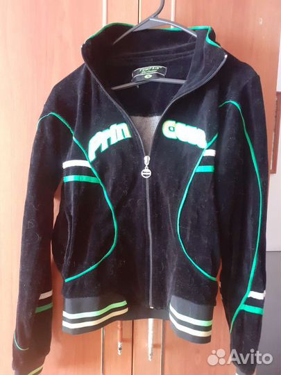 Костюм велюровый мягкий черный новый