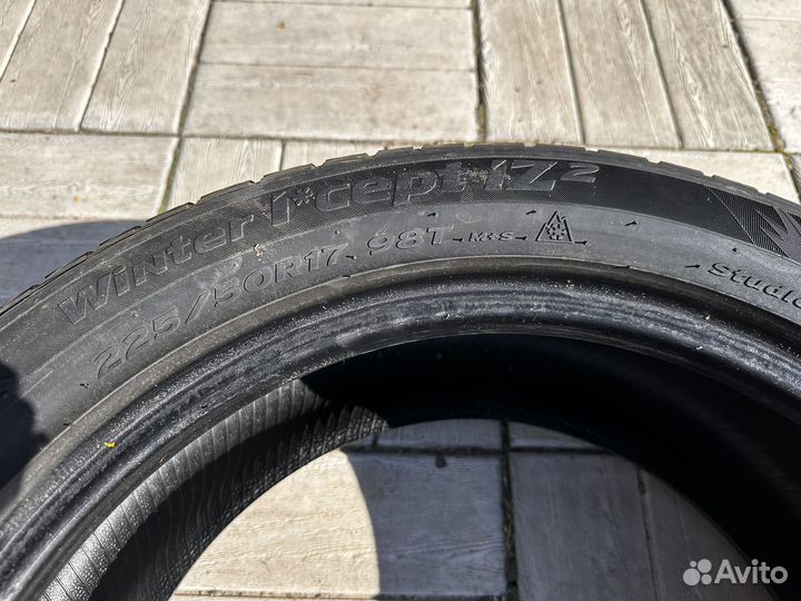 Hankook I Cept W605 225/55 R17