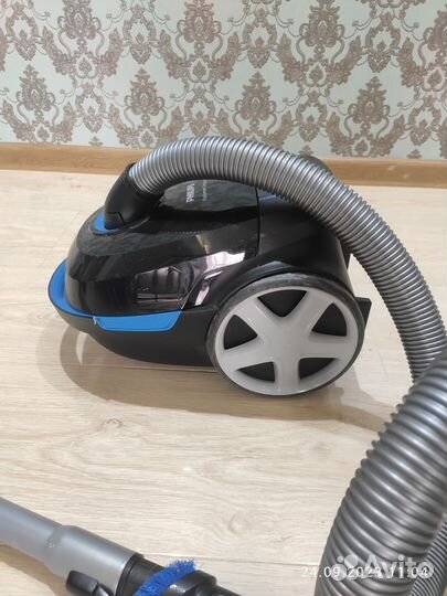 Пылесос philips