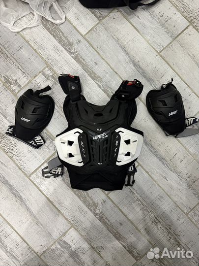 Черепаха leatt 4.5 pro