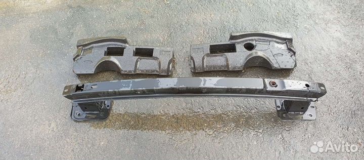 Усилитель бампера форд круга 2014года